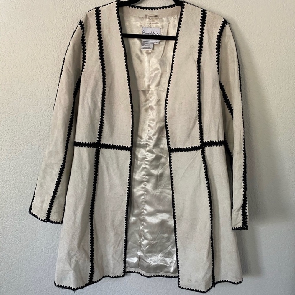 Vintage Pamela McCoy Collections Ivori & Black Mid-Length Leather Jacket